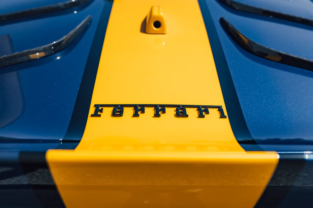 Ferrari 812 Competizione